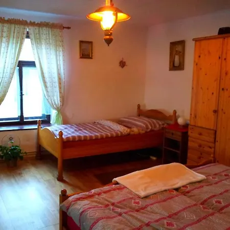 Zajezdni Krcma