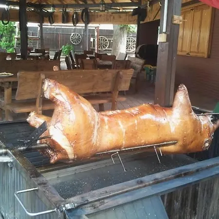 Zajezdni Krcma 3* Lanškroun