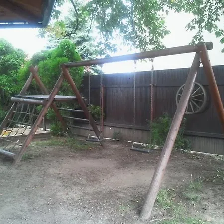 ゲストハウス Zajezdni Krcma Lanškroun